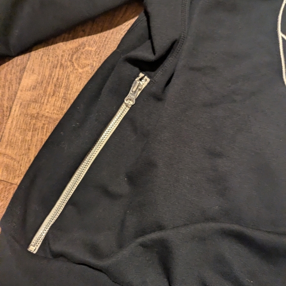 Nwt Cleveland Cavaliers Men Sweatshirt Black Embroidered Crew Medium - Picture 3 of 6